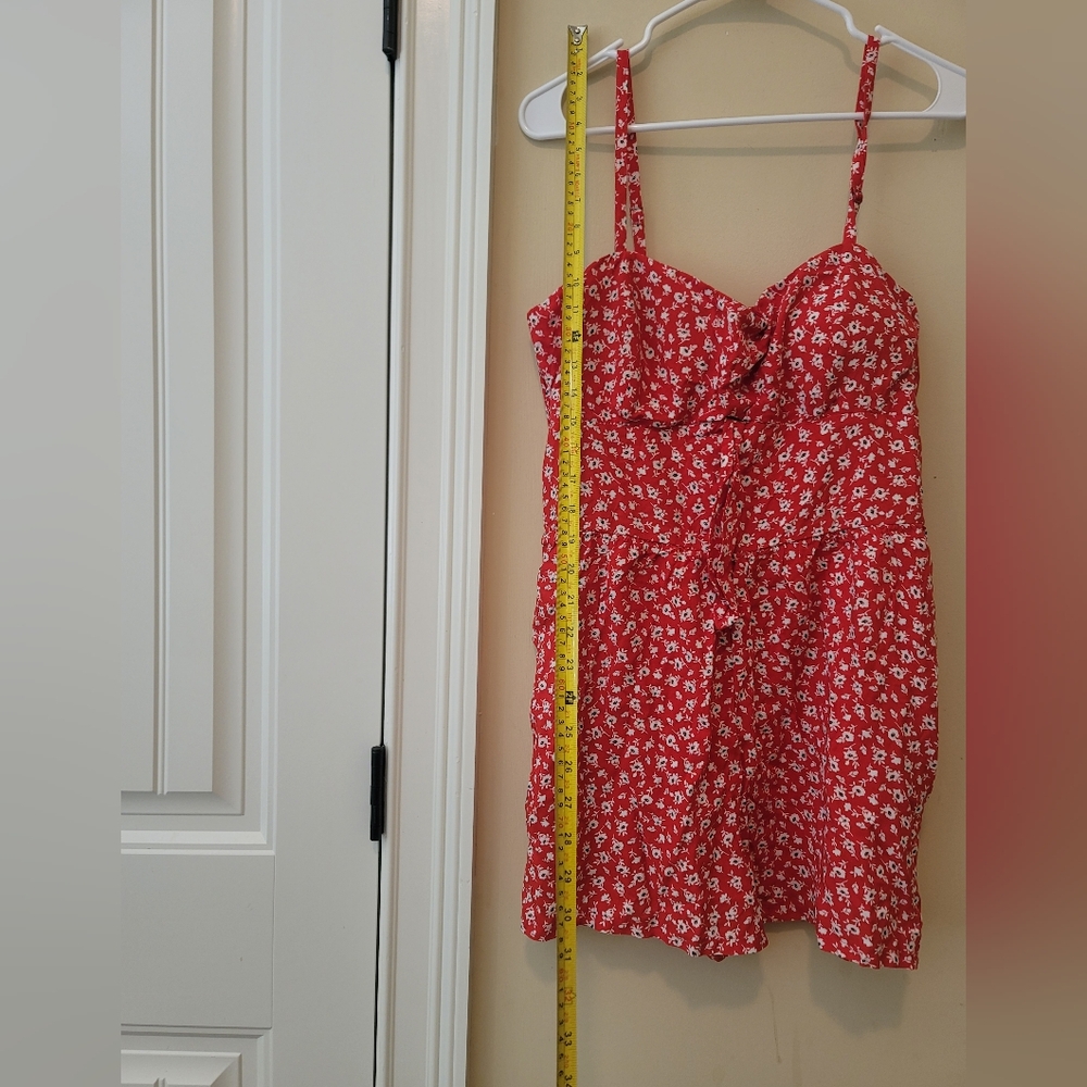 NWT Lily Rose Red White Blue Floral Halter Short Romper - Picture 9 of 9